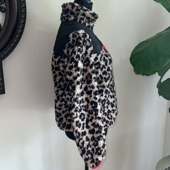VERONICA BEARD Jeans Women’s Kylan Animal Print Sherpa Pullover Leopard Medium - Picture 10 of 16